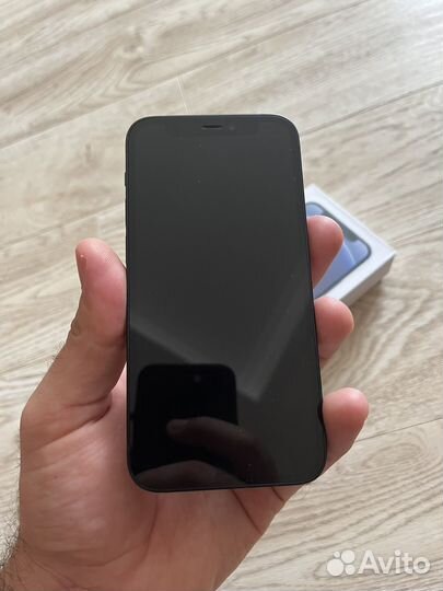 Телефон iPhone 12 mini