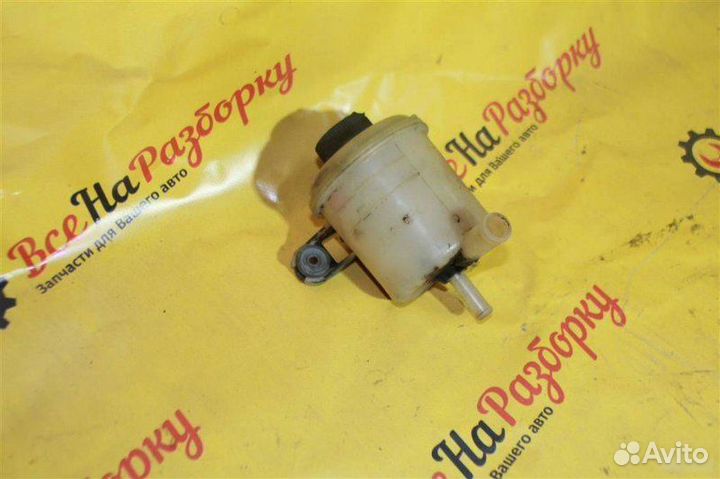 Бачок гур Mazda Mpv LW 2003