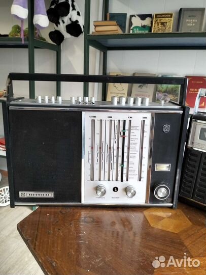 Радиоприемник СССР riga 104