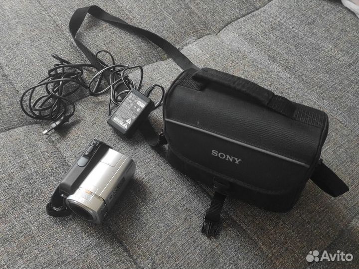 Видеокамера sony