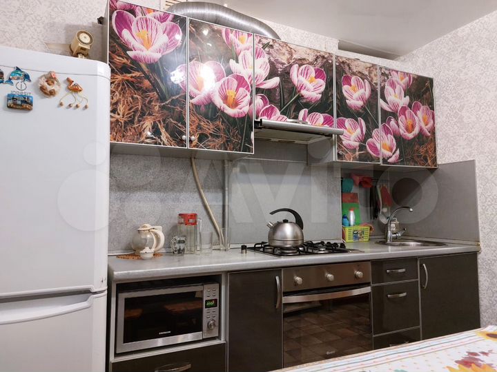 3-к. квартира, 58 м², 8/9 эт.