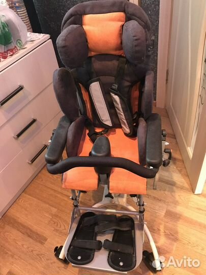 Коляска комнатная со столешницей