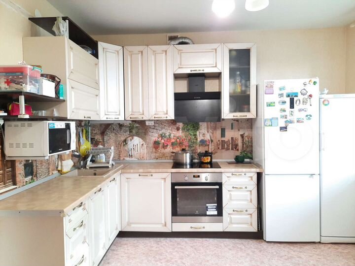 3-к. квартира, 95 м², 8/12 эт.