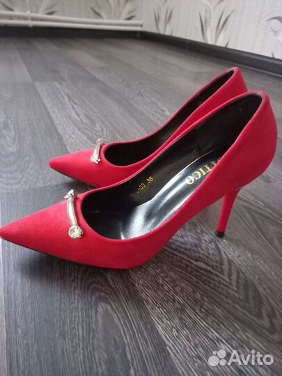 Туфли женские