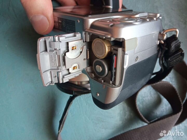 Фотоаппарат sony Cyber-shot DSC-H5