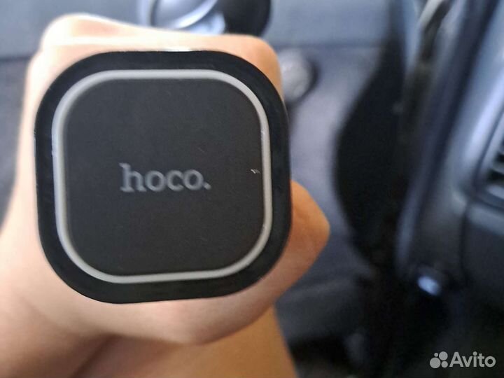 Держатель для телефона в машину