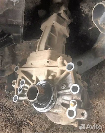 Коробка раздаточная Mitsubishi Outlander, III