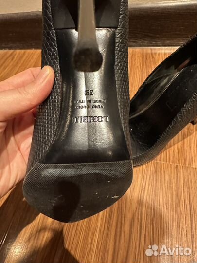 Туфли черные Loriblu 39