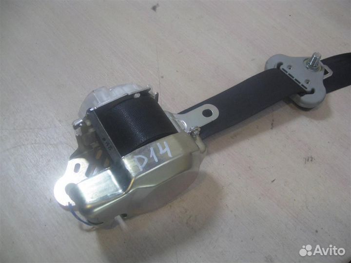 Ремень безопасности передний правый Suzuki SX4 20