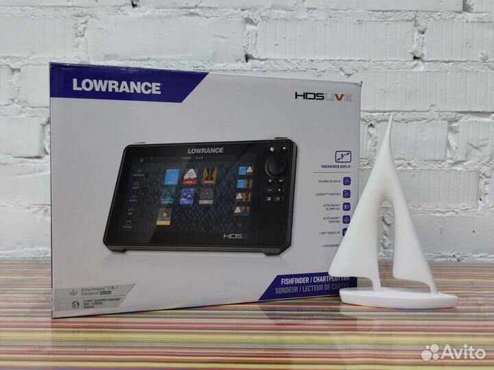 Эхолот lowrance hds 9 live