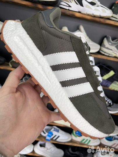 Кроссовки Adidas Retropy E5