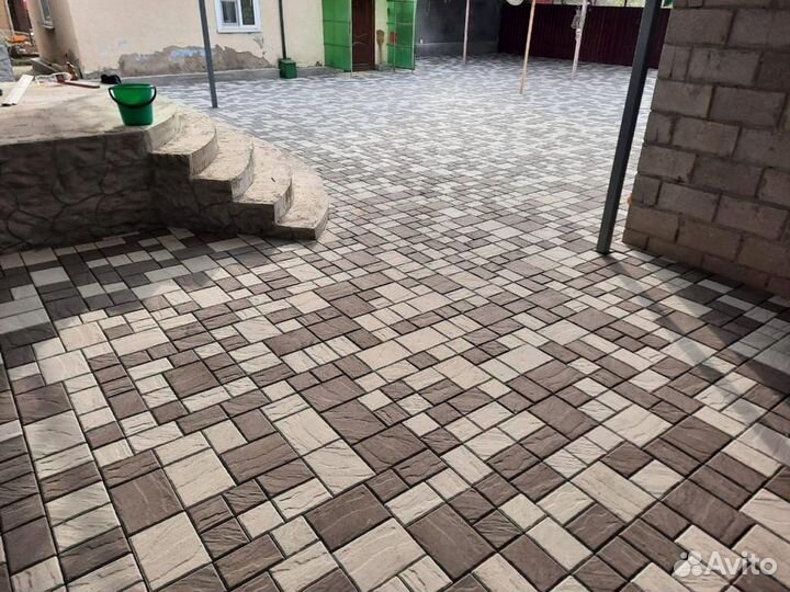 Укладка тротуарной плитки