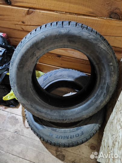 Pirelli Formula Ice 215/60 R16
