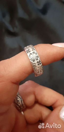 Серебряное кольцо новое