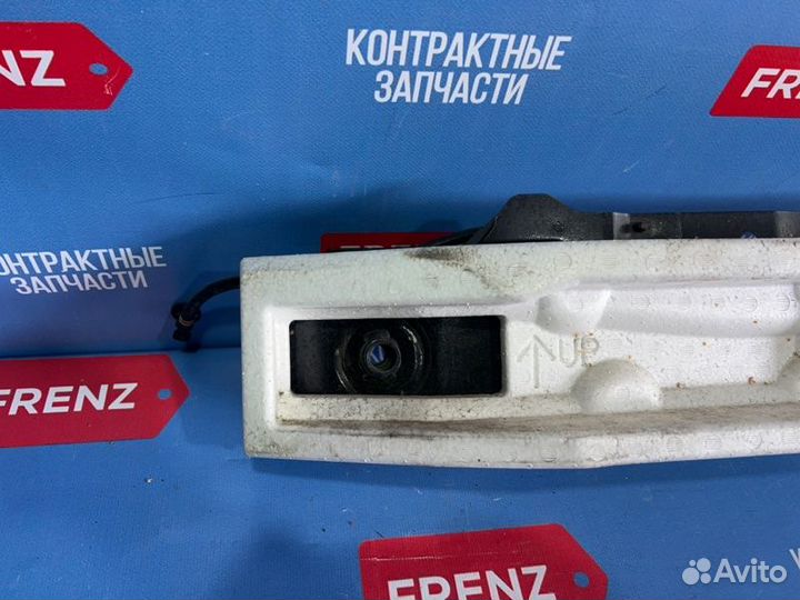 Усилитель бампера передний Subaru Xv GP 2011-2017