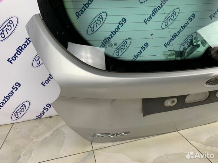 Крышка багажника Ford Focus 3 CB8 2015-2019