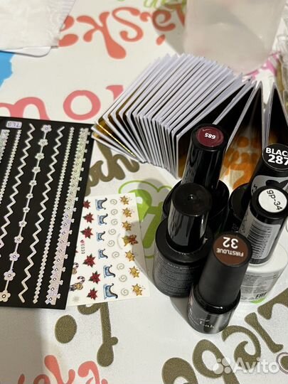 Товары для маникюра