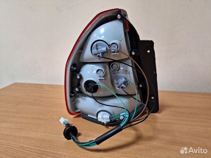 Фонарь задний правый Hyundai Accent LC