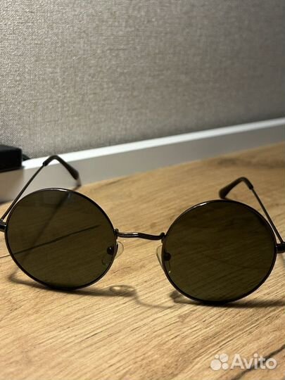 Солнцезащитные очки