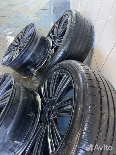 Lexxis Orezon HTX 235/40 R22