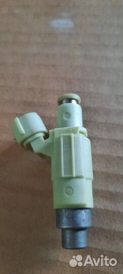 Форсунка топливная Mitsubishi Outlander CU 4G69