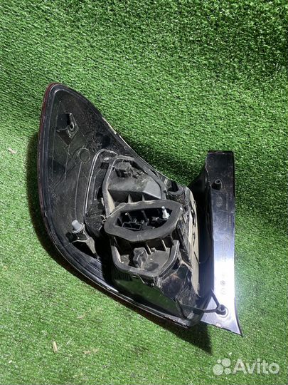 Фонарь задний правый Renault Sandero stepway 2