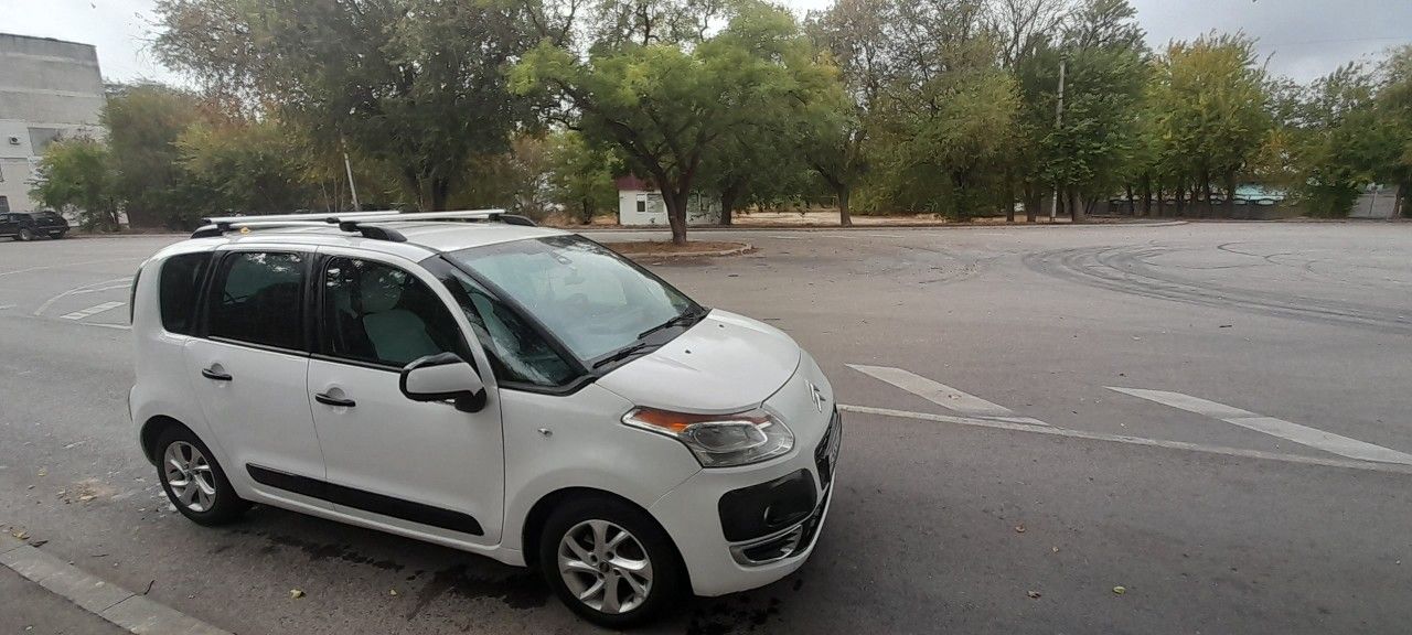 Citroen C3 Picasso: фото из отзыва