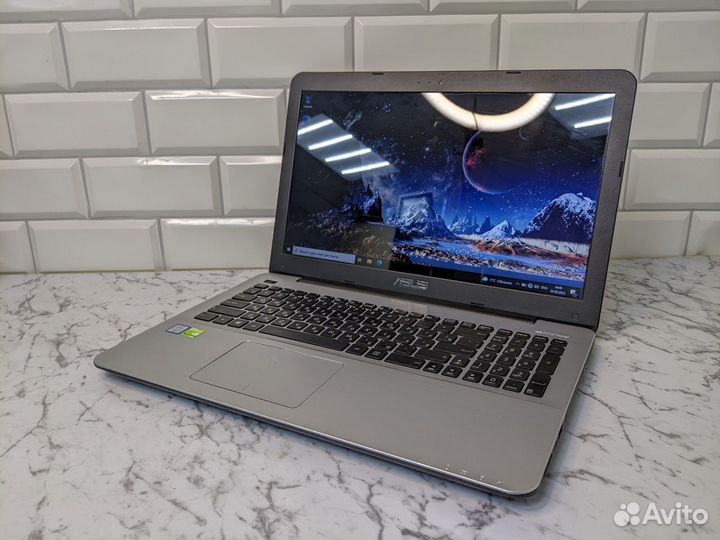 Ноутбук Asus Core i5+ram 12gb+GeForce 940M