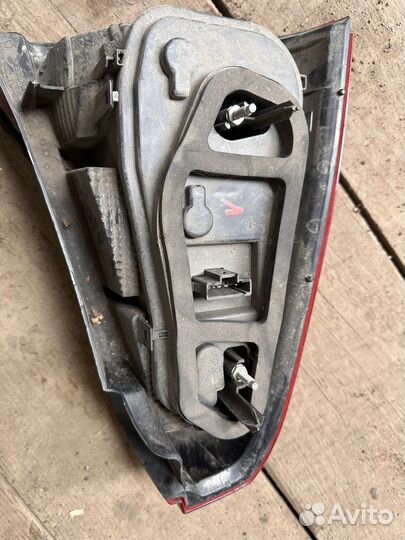 Фонарь задний правый Логан