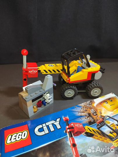 Lego City полицейский участок+еще 6 наборов лего