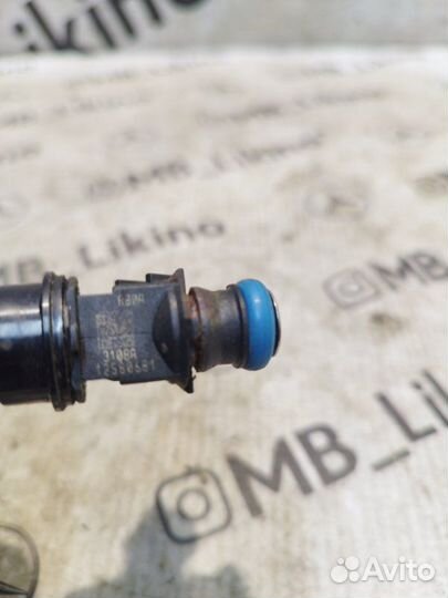 Форсунка топливная Cadillac Escalade III GMT900