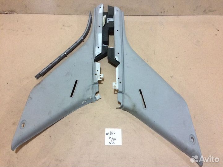 Обшивки стоек Mercedes ML W164