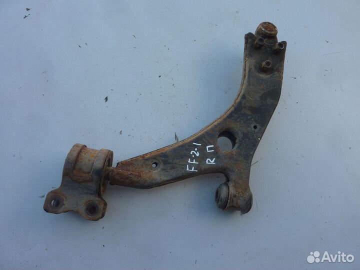Рычаг передний правый Ford Focus 2