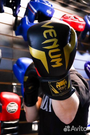 Перчатки боксерские Venum PU Blac Red