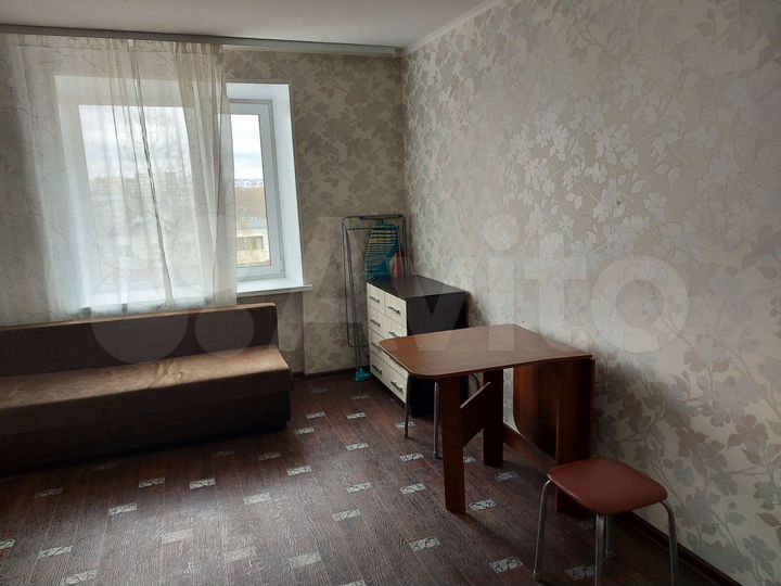 Комната 15 м² в 8-к., 7/9 эт.