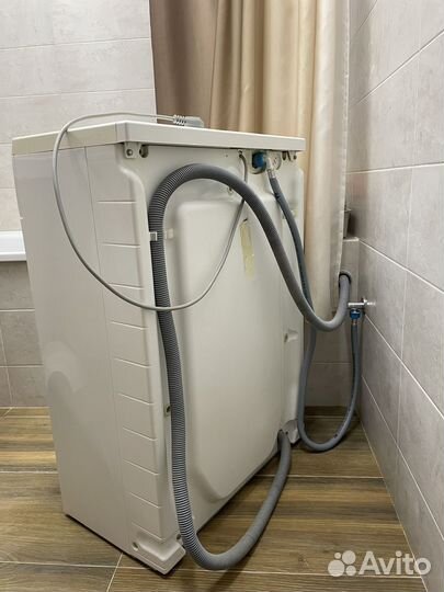 Стиральная машина Zanussi бу