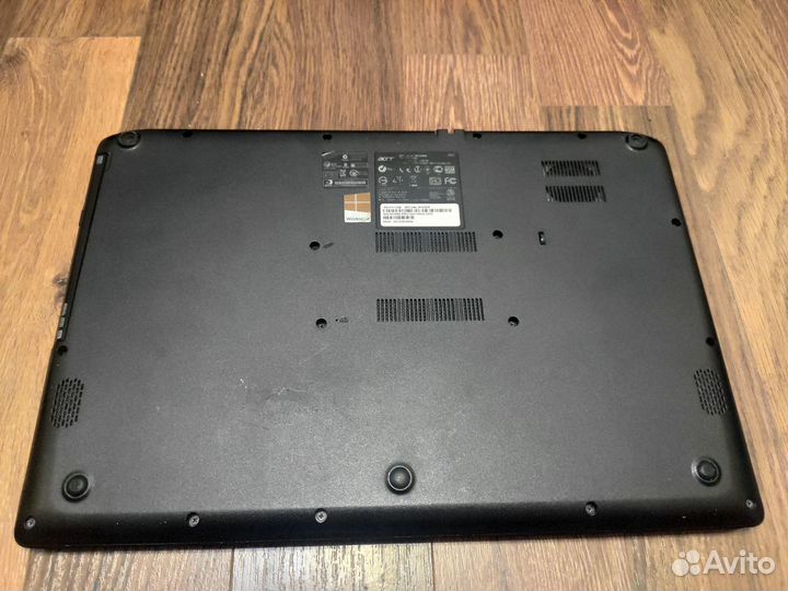 Ноутбук Acer ES1-511, 4гб оперативной памяти, 500