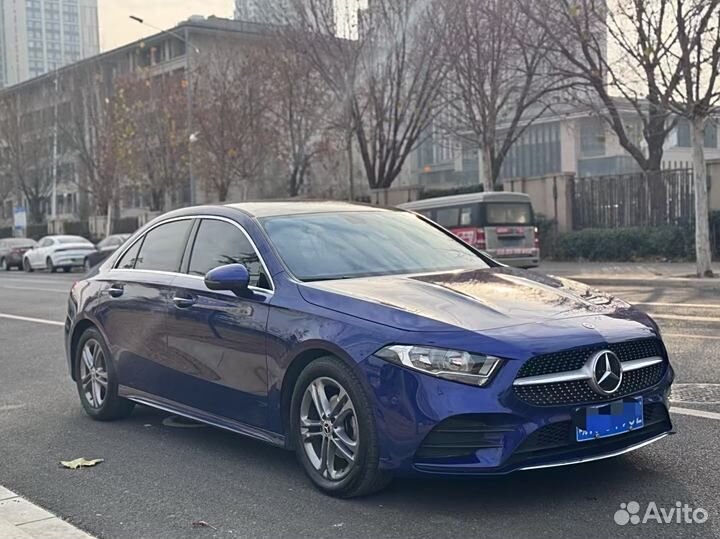 Mercedes-Benz A-класс 1.3 AMT, 2021, 50 000 км