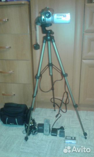 Видеокамера панасоник NV-GS57