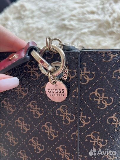 Сумка guess