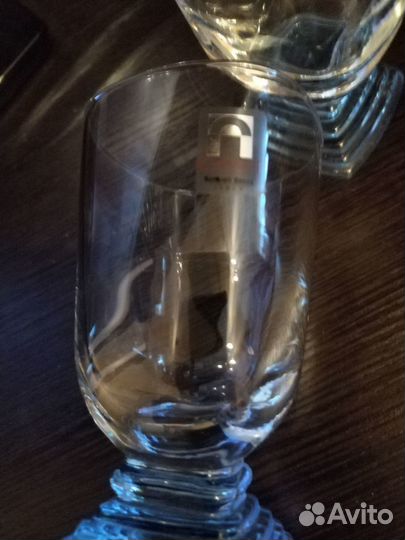 Бокалы и креманки