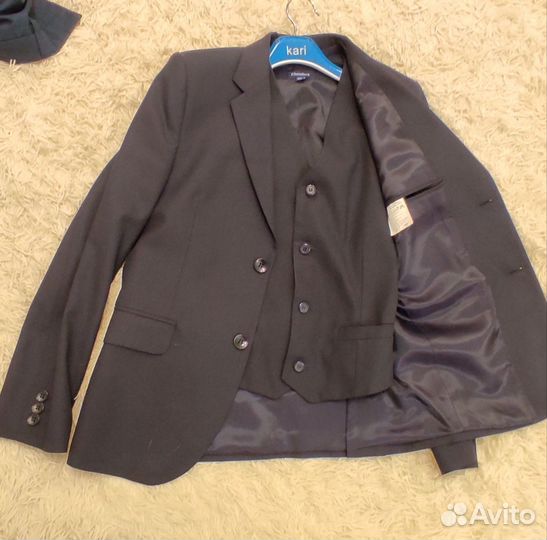 Пиджак, жилетка, галстук на мальчика 152 см