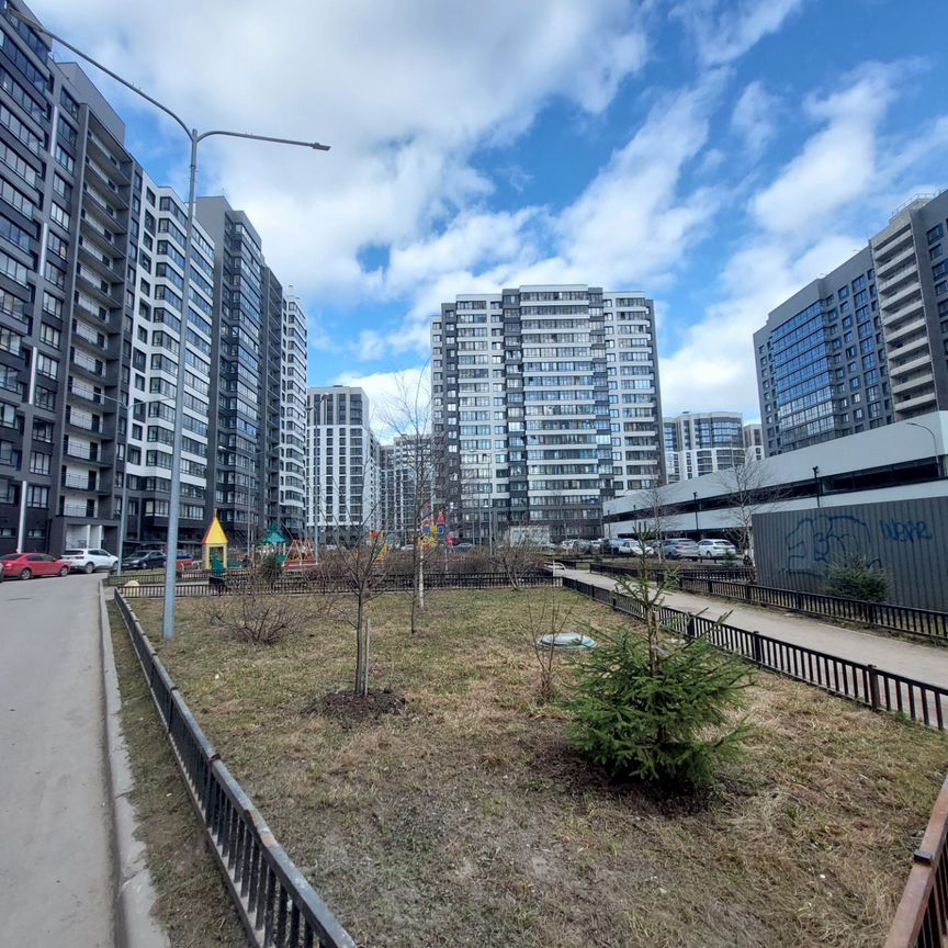 1-к. квартира, 38 м², 9/16 эт.