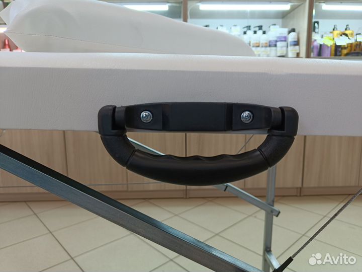 Кушетка косметологическая