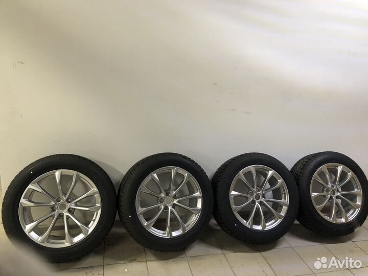 Комплект зимних колес Macan 19