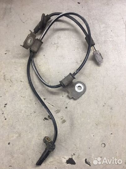Датчик ABS subaru