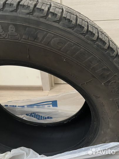 Michelin X-Ice 215/65 R17
