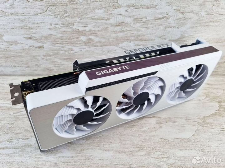 Игровой пк 5600/rtx3080ti/32/2тб идеал