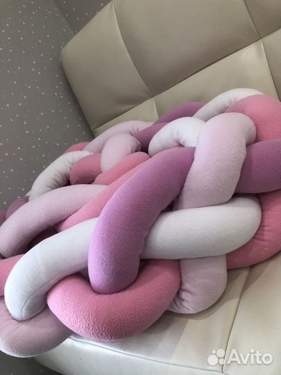 Бортик косичка в кроватку