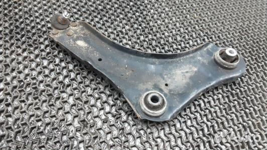 Рычаг передний нижний правый renault scenic 3 (YUK